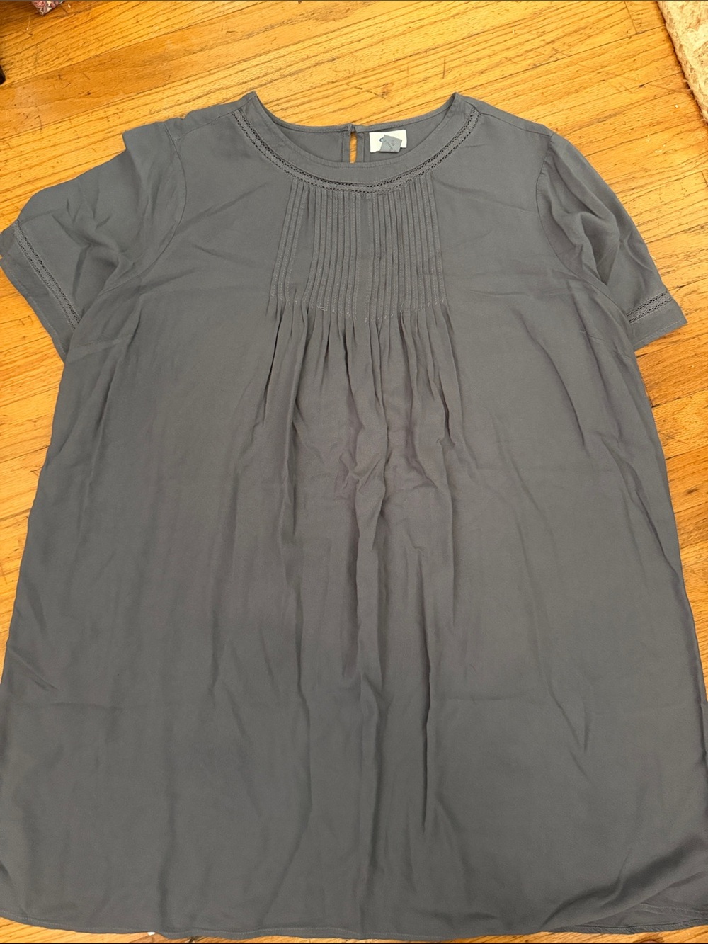Old Navy Slate Gray Short Sleeve Pleated Front Dress